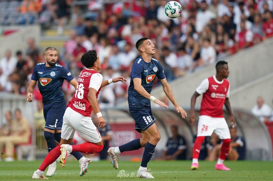 的成熟与有 的成熟与有