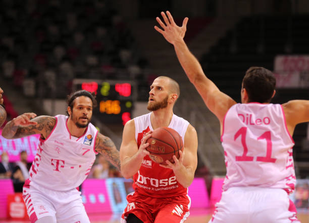 不仅仅是个 不仅仅是个